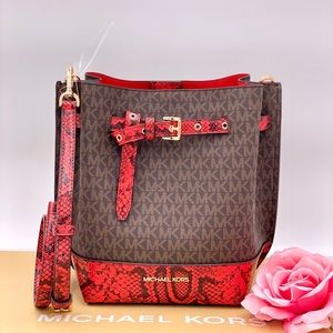 Michael Kors Emilia Small Bucket Crossbody Bag